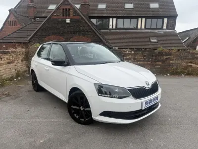 Used Skoda Fabia Colour Edition 2017 White Hatchback