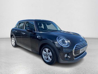 Black Used 2018 Mini Cooper Classic Hatchback | £8,990 (Good price)