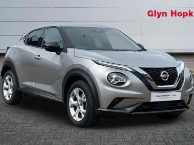 Używany Nissan Juke N-Connecta 117 KM (86 kW) 2019 Srebrny SUV