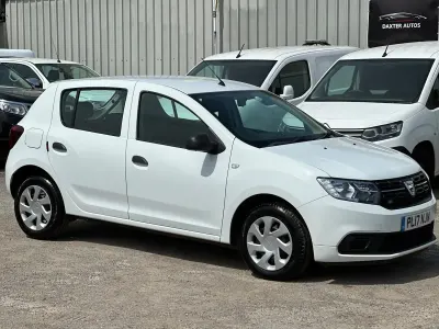 Used Dacia Sandero Ambiance 2017 White Hatchback