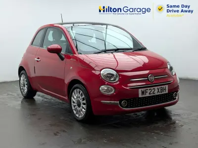 Używany Fiat 500 Dolcevita 70 KM (51 kW) 2022 Czerwony Hatchback