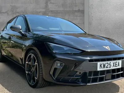 Used Cupra Leon 150 HP (110 kW) 2025 Midnight black