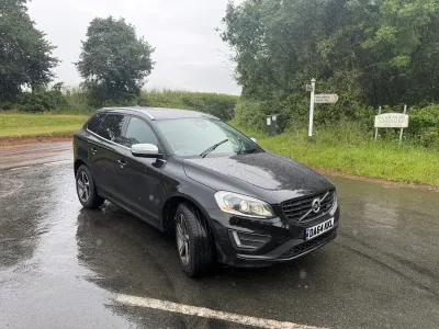 Used Volvo XC60 R-Design 181 HP (133 kW) 2014 Black SUV
