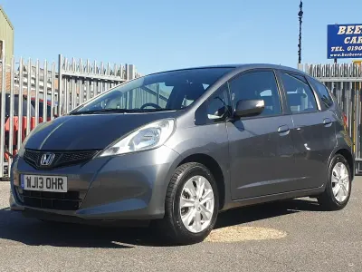 Used Honda Jazz ES 99 HP (72 kW) 2013 Grey Hatchback