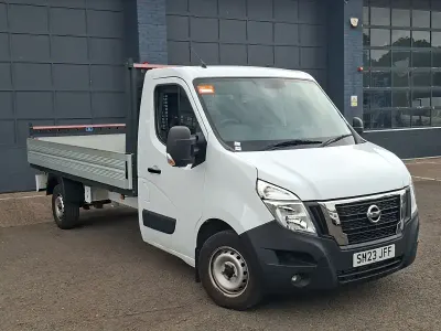 Used Nissan Interstar Tekna 145 HP (106 kW) 2023 White Van