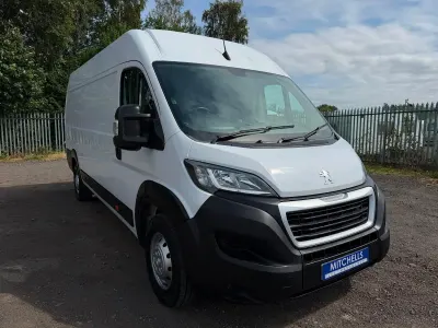 Used Peugeot Boxer 140 HP (102 kW) 2022 White Van