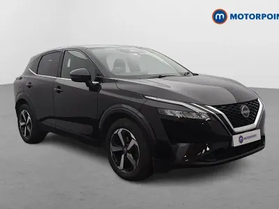 Used Nissan Qashqai N-Connecta 140 HP (102 kW) 2022 Black SUV