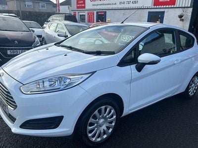 Used Ford Fiesta Style 82 HP (60 kW) 2015 White Hatchback