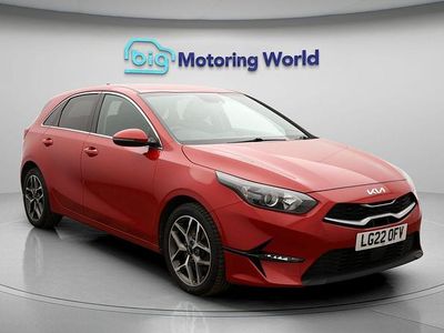 Used Kia Ceed 158 HP (116 kW) 2022 Red Hatchback
