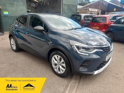 Used Renault Captur Iconic 2022 Blue SUV