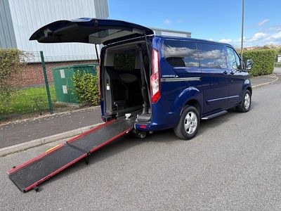 Used Ford Tourneo Titanium 130 HP (95 kW) 2018 Blue MPV