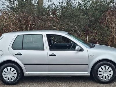 Used VW Golf IV SE 2002 Silver Hatchback