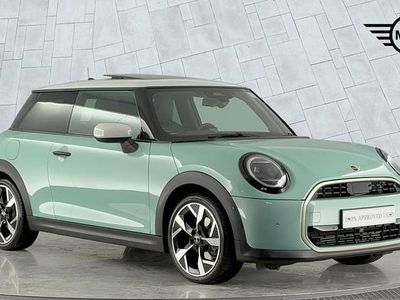 Used Mini Cooper Hatch 154 HP (113 kW) 2024 Green Hatchback