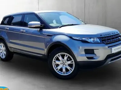 Begagnad Land Rover Range Rover evoque Pure 150 HK (110 kW) 2015 Halvkombi