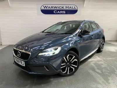 Used Volvo V40 Pro 2018 Blue Hatchback