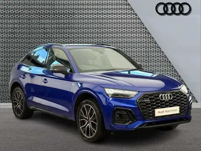 Used Audi Q5 Comfort 200 HP (147 kW) 2022 Blue SUV