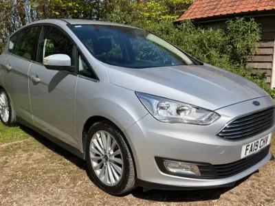 Begagnad Ford C-MAX Titanium 2019 Silver Minibuss