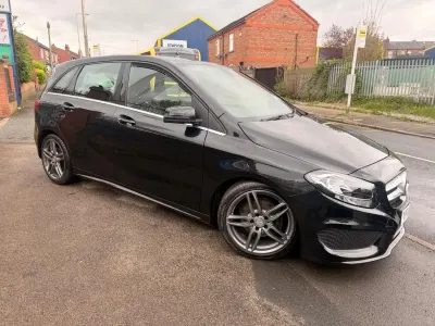 Begagnad Mercedes B180