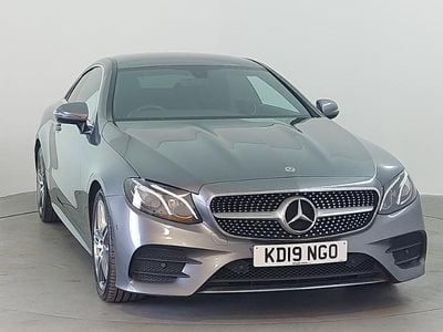 Begagnad Mercedes E220 AMG line 194 HK (142 kW) 2019 Grå Sportkupé