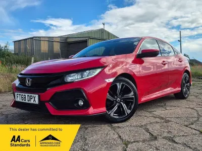 Used Honda Civic SR 126 HP (92 kW) 2018 Red Hatchback