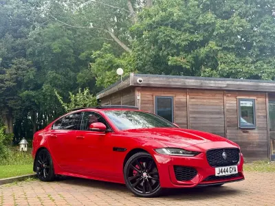 Used Jaguar XE R-Dynamic 250 HP (183 kW) 2021 Red Sedan