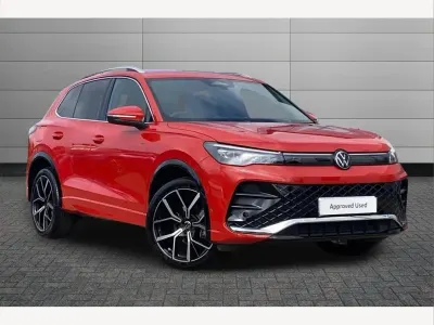 Used VW Tiguan R-line 150 HP (110 kW) 2024 Red SUV
