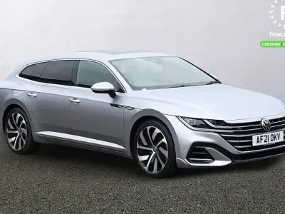 Begagnad VW Arteon R-line 190 HK (139 kW) 2024 Kombi