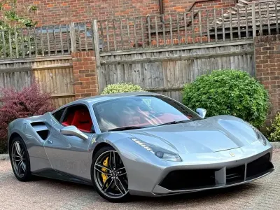 Used Ferrari 488 670 HP (492 kW) 2016 Grey Coupe