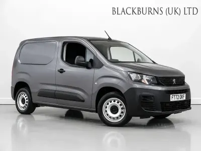 Used Peugeot Partner Premium 100 HP (73 kW) 2023 Grey MPV