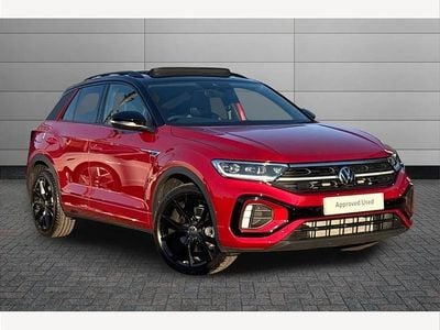 New VW T-Roc Black Edition 150 HP (110 kW) 2026 Red SUV