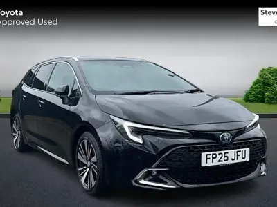 Used Toyota Corolla Design 140 HP (102 kW) 2025 Black Estate