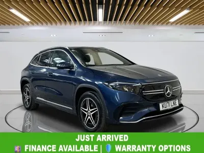 Begagnad Mercedes EQA250 AMG line 139 kW (190 HK) 2021 Blå SUV