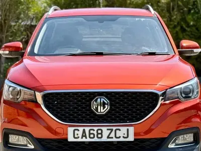 Käytetty MG ZS