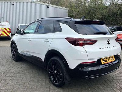 Used Vauxhall Grandland X S 130 HP (95 kW) 2023 White SUV