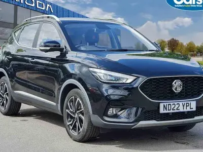 Usado MG ZS Exclusive 106 HP (77 kW) 2024 SUV