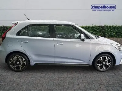 Used MG MG3 Exclusive 106 HP (77 kW) 2022 Silver Hatchback