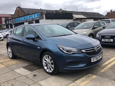 Used Vauxhall Astra Design Edition 2016 Blue Hatchback