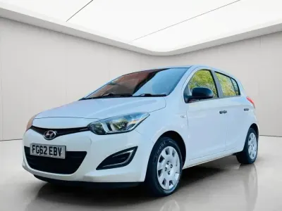 Używany Hyundai i20 Classic 2012 Biały Hatchback