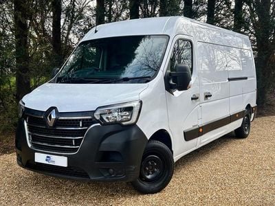 Used Renault Master Business 135 HP (99 kW) 2022 White MPV