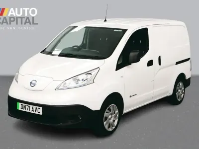 Used Nissan e-NV200 Acenta 80 kW (109 HP) 2021 White MPV