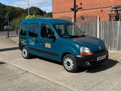 Green Used 2002 Renault Kangoo Authentique MPV | £1,695