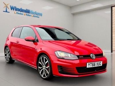 Used VW Golf VII GTI 230 HP (169 kW) 2016 Red Hatchback