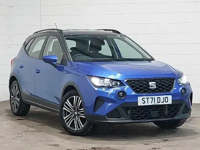 Używany Seat Arona SE Technology 110 KM (80 kW) 2021 Niebieski SUV