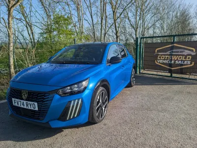 Used Peugeot 208 GT 99 HP (72 kW) 2024 Blue Hatchback