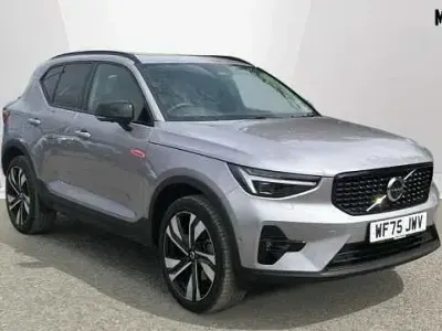 Used Volvo XC40 Ultra 161 HP (118 kW) 2025 Silver SUV
