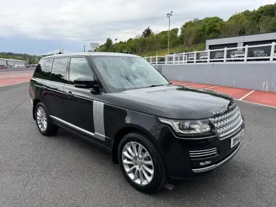 Używany Land Rover Range Rover Vogue SE 258 KM (189 kW) 2014 Szary SUV