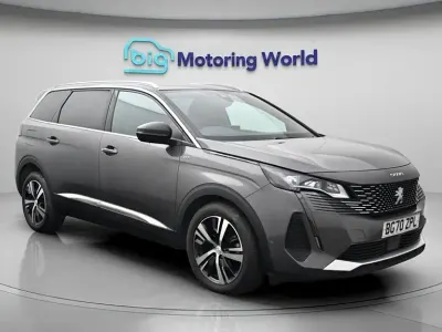Second-hand Peugeot 5008 GT 130 CP (95 kW) 2021 Gri SUV