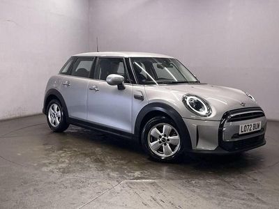 Used Mini Cooper Classic 136 HP (100 kW) 2022 Silver Hatchback