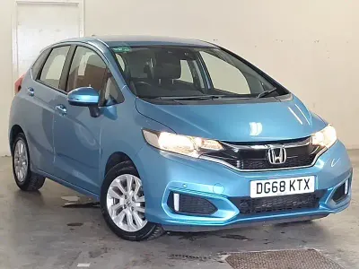 Used Honda Jazz SE 102 HP (75 kW) 2018 Blue Hatchback