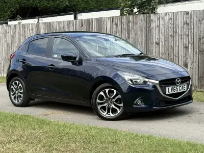 Used Mazda 2 Inclusive 88 HP (64 kW) 2015 Blue Hatchback